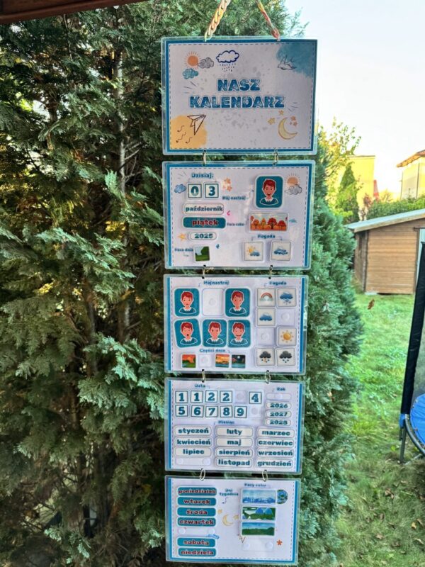 Nasz kalendarz (niebieski)